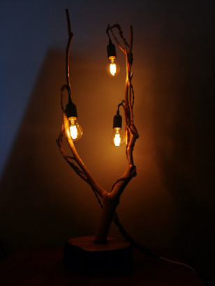Коллекция светильников из дерева 